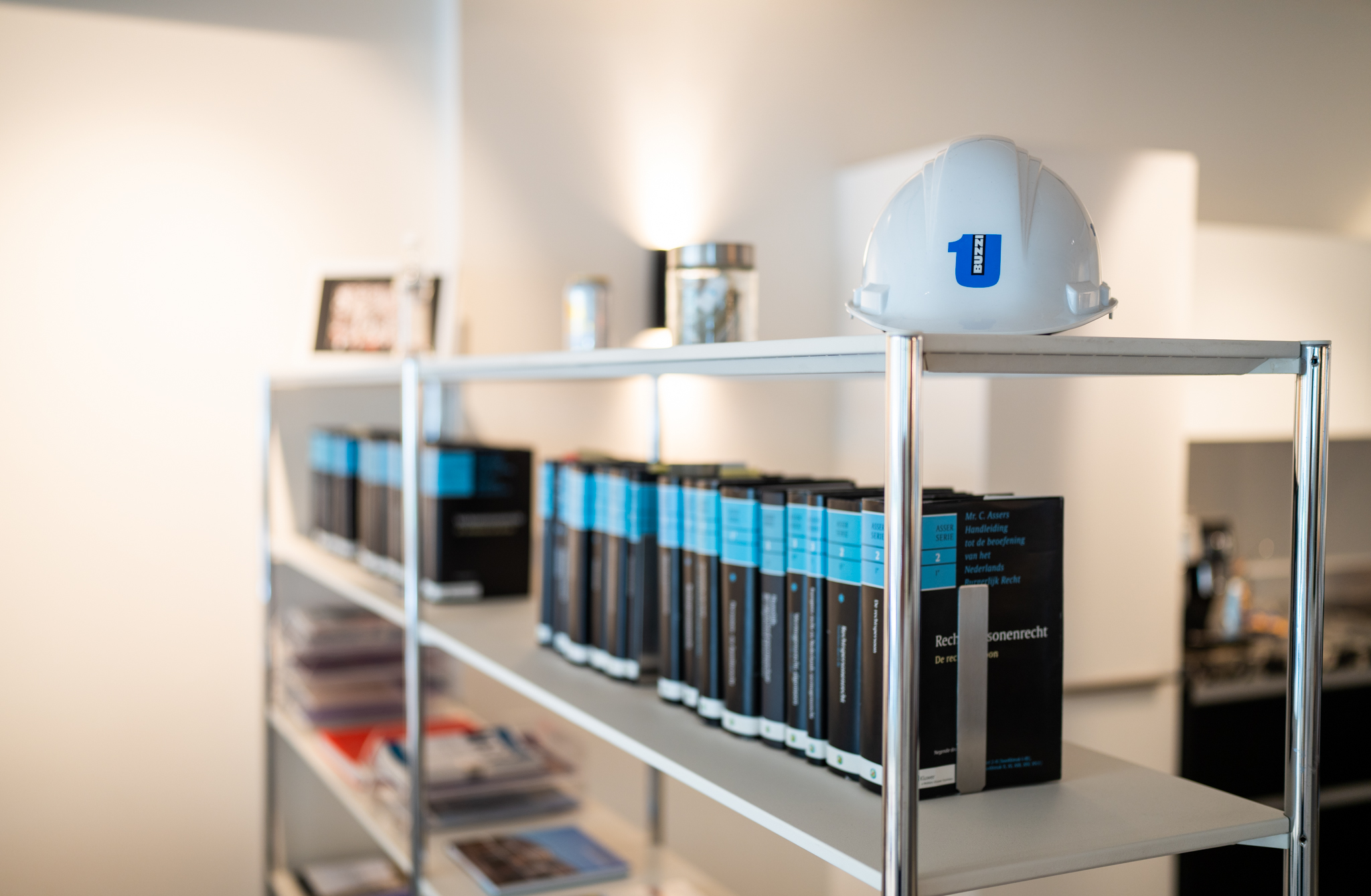 Aanbestedende dienst